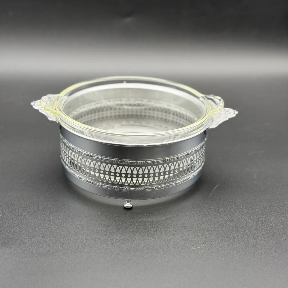Vintage Pyrex Glass Casserole Dish with Silver Tone Metal Filigree Caddy 622-B